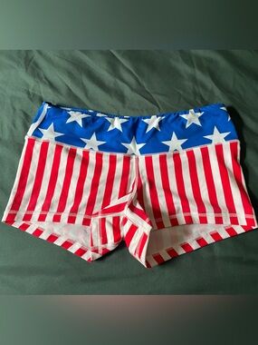 FLEO Size M Women’s Americana Star & Stripe Bike Shorts - Red, White & Blue